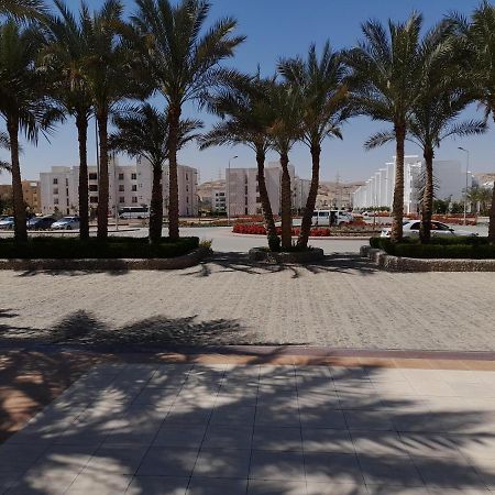 شاليه فرش فندقي بقرية بالميرا بيتش العين السخنه للعائلات Ain Sukhna Bagian luar foto