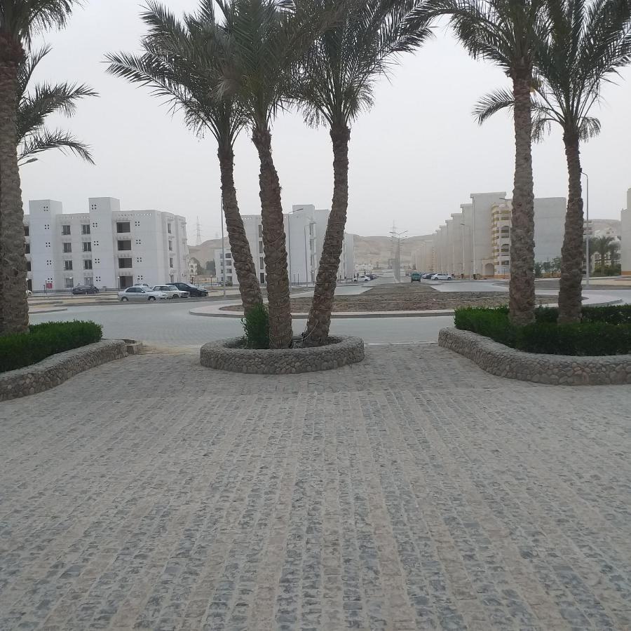 شاليه فرش فندقي بقرية بالميرا بيتش العين السخنه للعائلات Ain Sukhna Bagian luar foto