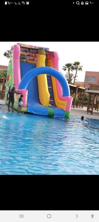 شاليه فرش فندقي بقرية بالميرا بيتش العين السخنه للعائلات Ain Sukhna Bagian luar foto