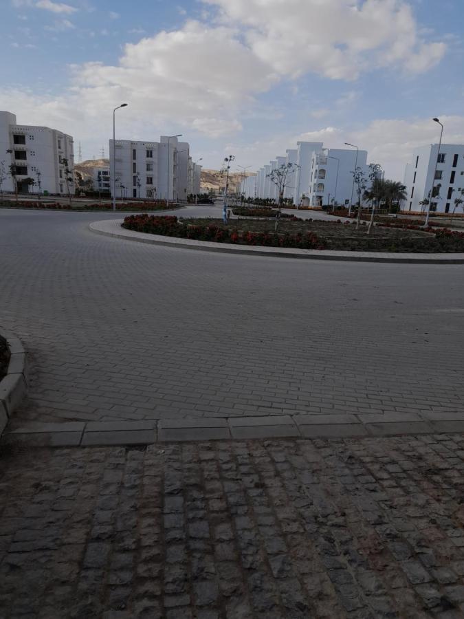 شاليه فرش فندقي بقرية بالميرا بيتش العين السخنه للعائلات Ain Sukhna Bagian luar foto